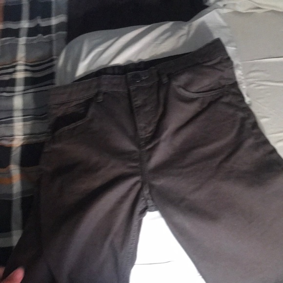 Pants - Picture 3 of 4